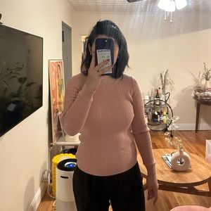 Uniqlo pink scoop sweater